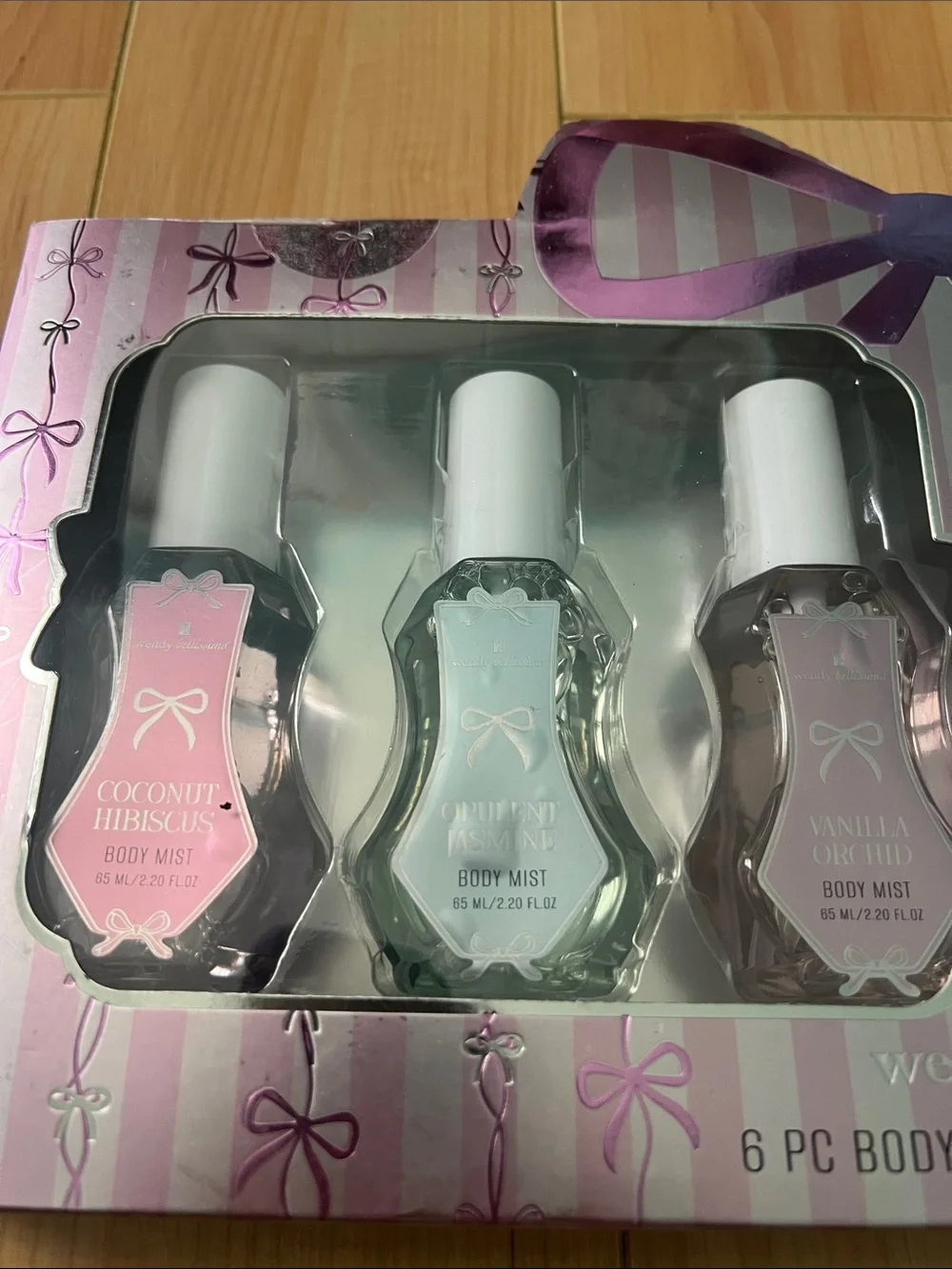 Wendy Bellissimo Pink & Light Blue Bath & Body Gift Set